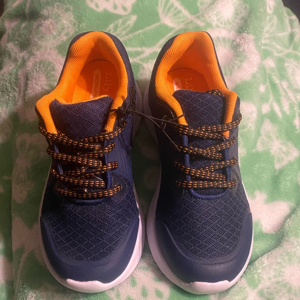 NWOT Size 12 Blue and orange 
Lily & Dan memory foam